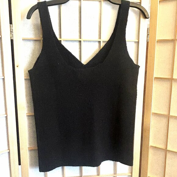 Old Navy Black V-Neck Thick Rib-Knit Sweater Tank Top Women Sz. M - Picture 7 of 8
